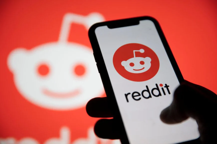 What is Reddit? Explore it's Earning Potential