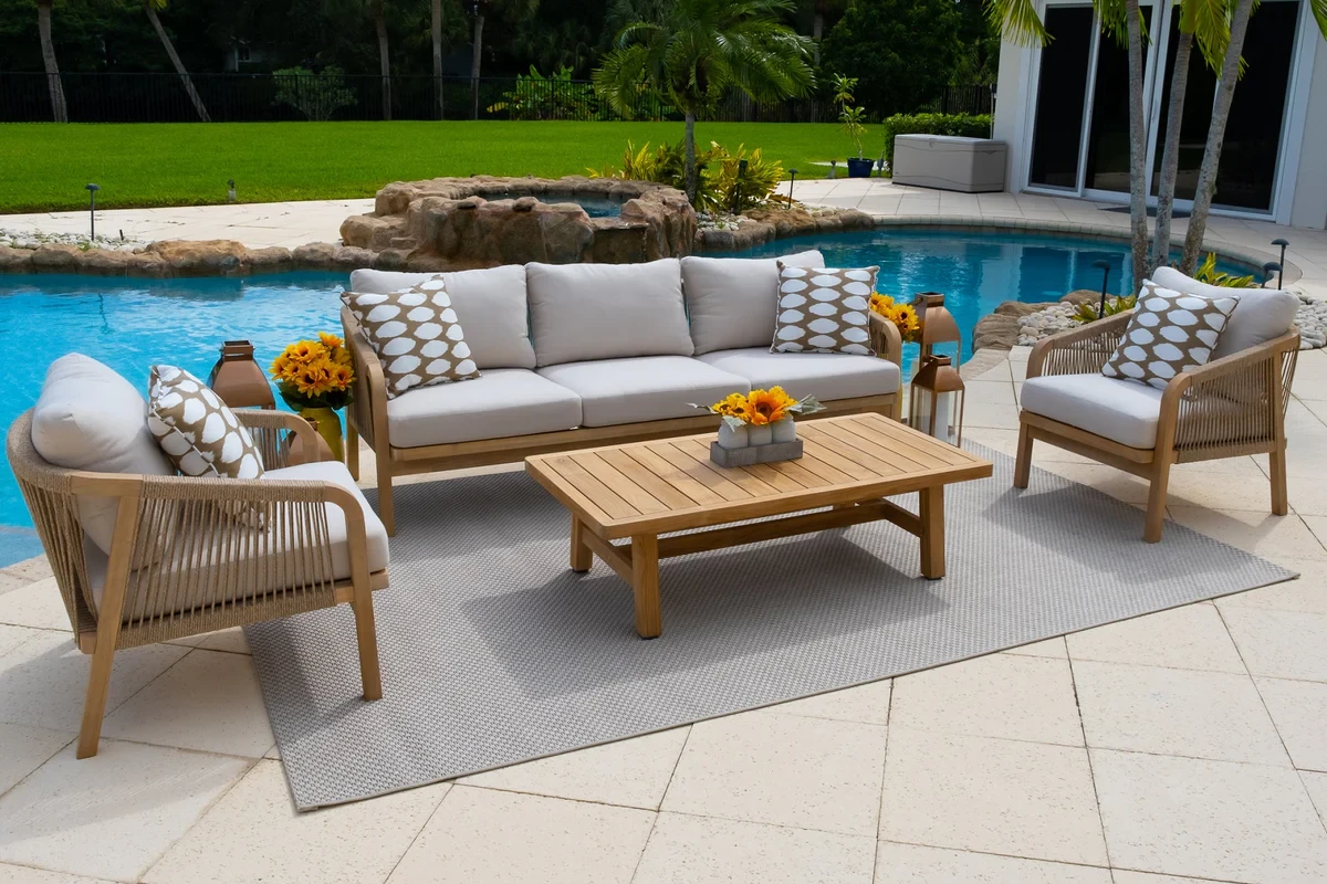 How to Choose the Perfect Teak Outdoor Conversation Set for Your Patio