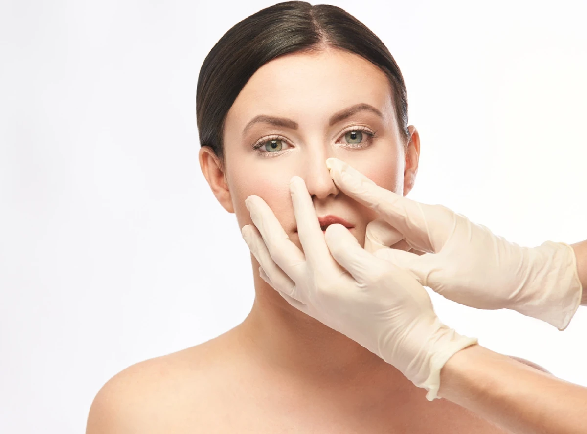 How Do Best Doctors in Dubai Support Breathing After Septoplasty?