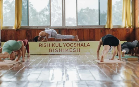 How to Become a Yoga Instructor: A Beginner's Guide