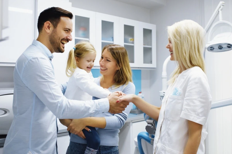 Choosing the Right Family Dentist in SE Calgary for Every Age