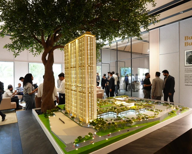 Property Walkthrough Tool for Real Estate Developers Selling Large-Scale Projects